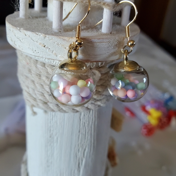 Gumball Candy Jar Earrings - Picture 5 of 7